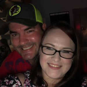 Meet your Posher, Caitlin